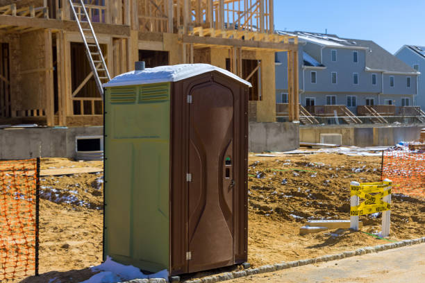 Best Affordable portable toilet rental  in East Wenatchee, WA
